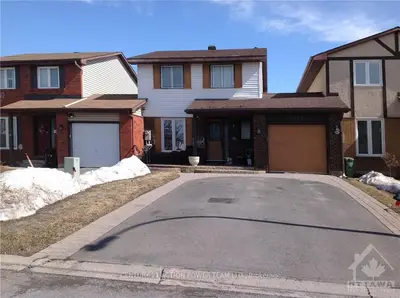 1303 BIRCHMOUNT Drive, Cyrville - Carson Grove - Pineview, ON K1B 5H3