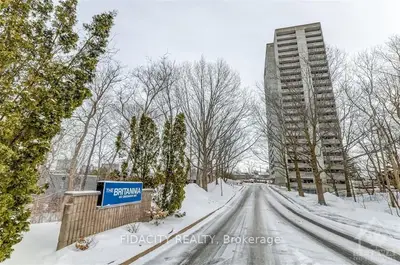 415 GREENVIEW Avenue 2107, Britannia - Lincoln Heights and Area, ON K2B 8G5