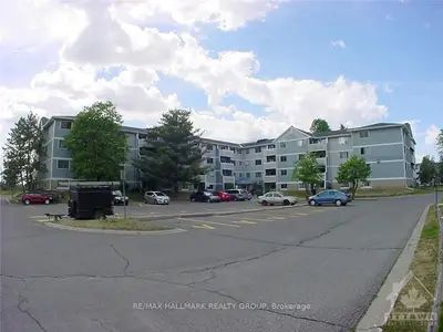 214 VIEWMOUNT Drive 217, Cityview - Parkwoods Hills - Rideau Shore, ON K2E 7X3