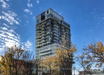203 CATHERINE Street 1809, Ottawa Centre, ON K2P 1C3