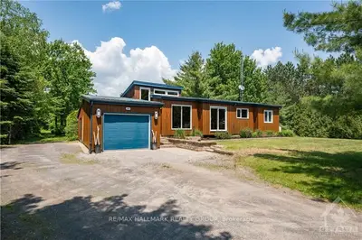 1063 BASELINE Road, Clarence-Rockland, ON K0A 1N0