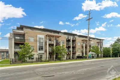 2785 BASELINE Road 404, Parkway Park - Queensway Terrace S and Area, ON K2H 0B7