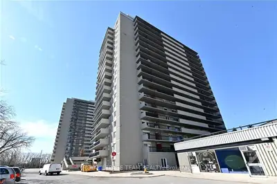 158B MCARTHUR Street 1006, Vanier and Kingsview Park, ON K1L 7E7