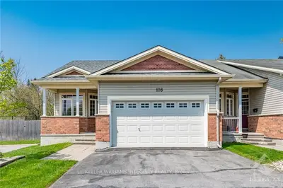 108 VILLAGEVIEW, Carp - Huntley Ward, ON K0A 1L0