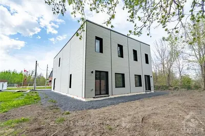 6647 GLEN WALTER PARK Road, South Glengarry, ON K6H 5R5