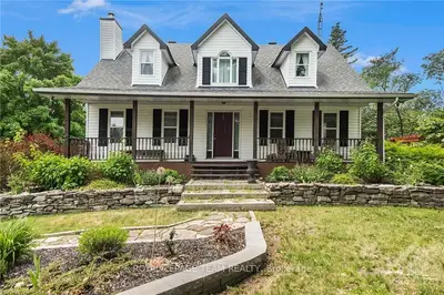 8306 BANK Street, Greely - Metcalfe - Osgoode - Vernon and Area, ON K0A 2P0