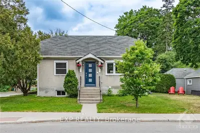 86 ST FRANCIS Street, West Centre Town, ON K1Y 1W7