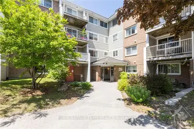 250 Brittany Drive 101, Manor Park - Cardinal Glen And Area, On K1k 4m1