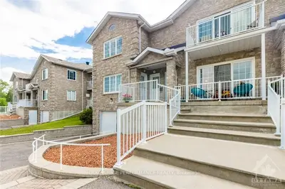 5 MARCEL Street 19, Russell, ON K0A 1W0