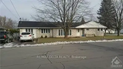 383 Nelson Street E, Hawkesbury, On K6a 1m1
