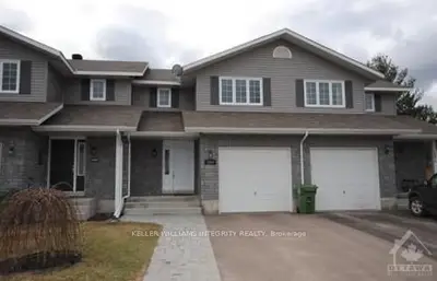 2069 SANDSTONE Crescent, Petawawa, ON K8H 0A5