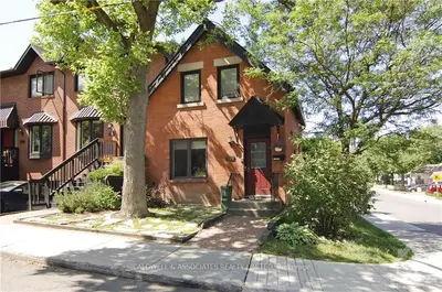 208 Russell Avenue, Lower Town - Sandy Hill, On K1n 7x5