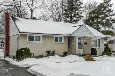 26 Westwood Drive, Meadowlands - Crestview And Area, On K2g 2w7