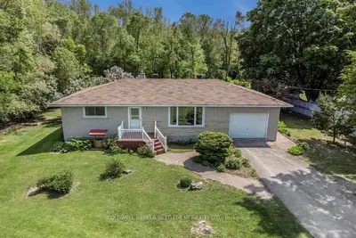 181 CLARCHRIS Road, Tay Valley, ON K7H 3C6