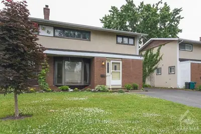 42 TIVERTON Drive, Cityview - Parkwoods Hills - Rideau Shore, ON K2E 6L8