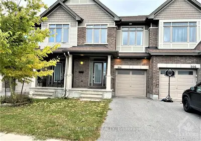 914 LITTLEROCK Street, Leitrim, ON K1T 0N2