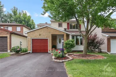48 VALLEY RIDGE Street, Cityview - Parkwoods Hills - Rideau Shore, ON K2E 7W2