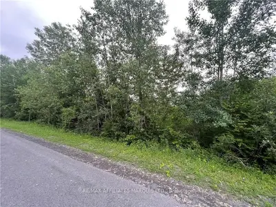 LOT LAKESIDE Drive 4, South Glengarry, ON K0C 1Z0