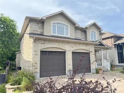 1316 NORMANDY Crescent B, Mooneys Bay - Carleton Heights and Area, ON K2C 0N3