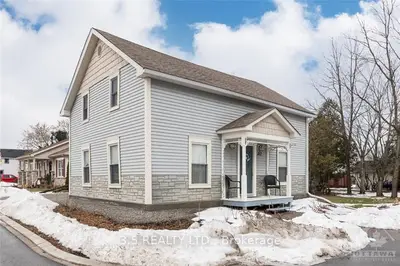 312 St John Street, Merrickville-wolford, On K0g 1n0