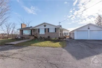 5734 Russell Road, Carlsbad Springs, On K0a 1k0
