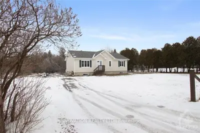 108 Morning Dew Drive, Carp - Dunrobin - Huntley - Fitzroy And Area, On K7s 3g7