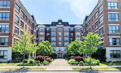 955 BEAUPARC 512, Cyrville - Carson Grove - Pineview, ON K1J 0A2