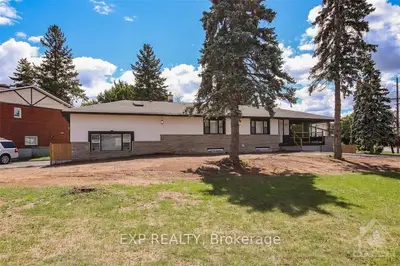 2093 ST LAURENT Boulevard, Elmvale Acres and Area, ON K1G 1A7