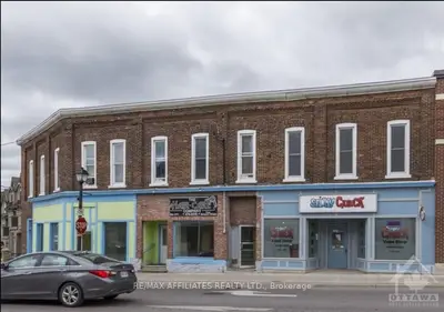 2-302 PICTON MAIN Street, Prince Edward County, ON K0K 2T0