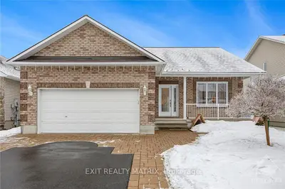 51 Renoir Drive, Russell, On K0a 1w0