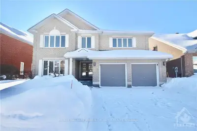 1702 DES SAPINS Gardens, Orleans - Convent Glen and Area, ON K1C 8E3