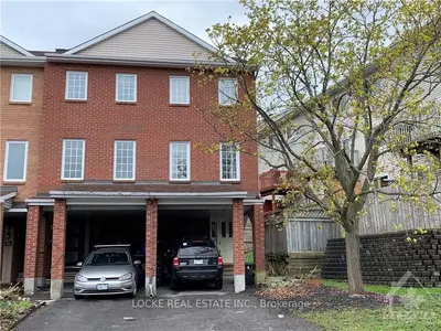 80 ROTHBURY Crescent, Manor Park - Cardinal Glen and Area, ON K1K 4N7