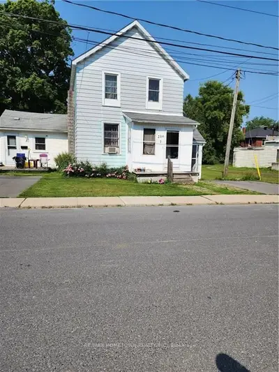 256 ANN Street 3, Prescott, ON K0E 1T0