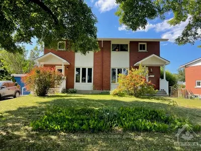 2707 MONCTON Road, Britannia Heights - Queensway Terrace N and Area, ON K2B 7V9