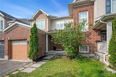 304 PAR-LA-VILLE Circle, Stittsville - Munster - Richmond, ON K2S 0M3