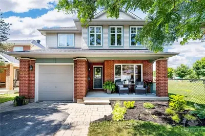 645 DEVONWOOD Circle, Blossom Park - Airport and Area, ON K1T 4E7