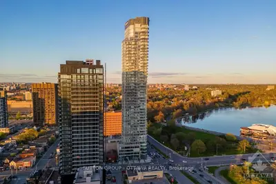805 CARLING Avenue 3901, Dows Lake - Civic Hospital and Area, ON K1S 5W9