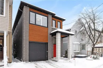 24 DOUGLAS Avenue, New Edinburgh - Lindenlea, ON K1M 1G2