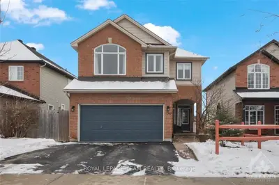 130 Bridle Park Drive, Kanata, On K2m 2x9