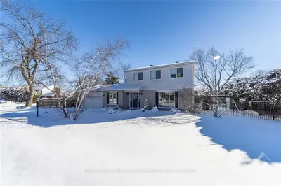 42 Tennyson Street, Country Place - Pineglen - Crestview And Area, On K2e 7h1