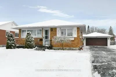 42 Salisbury Avenue, Brockville, On K6v 2t5