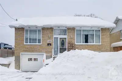 1209 COLLINS Avenue, Hunt Club - South Keys and Area, ON K1V 6C9