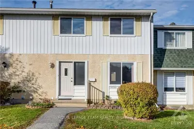1520 Beaverpond Drive D, Cyrville - Carson Grove - Pineview, On K1b 3r9