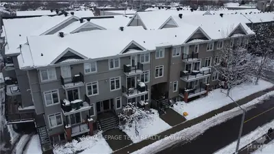 416 Nepean Street C, Ottawa Centre, On K1r 5g7