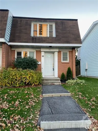 920 DYNES Road 14, Mooneys Bay - Carleton Heights and Area, ON K2C 0G8