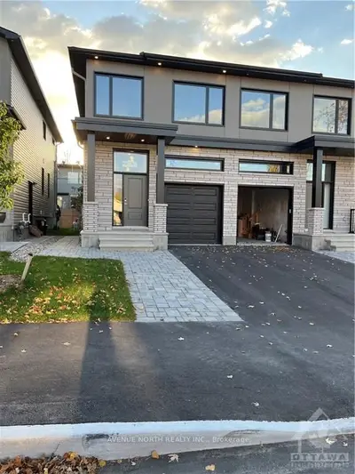 842B ALPINE Avenue 2, Britannia Heights - Queensway Terrace N and Area, ON K2B 5R6