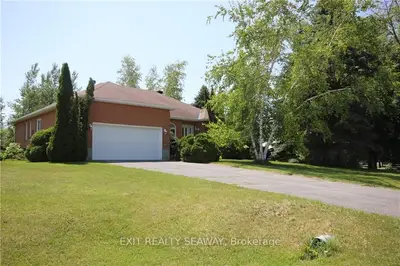 34 VIN VISTA Drive, South Stormont, ON K0C 1M0