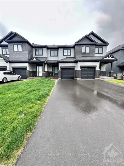 345 Grackle Street, Blossom Park - Airport And Area, On K1x 0g6