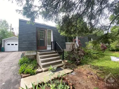 49 LAZY NOL Court, Stittsville - Munster - Richmond, ON K2S 1T5