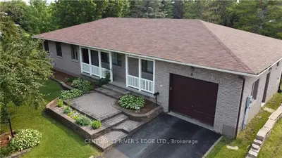 6 FAIRHOLME Drive, South Dundas, ON K0C 1X0